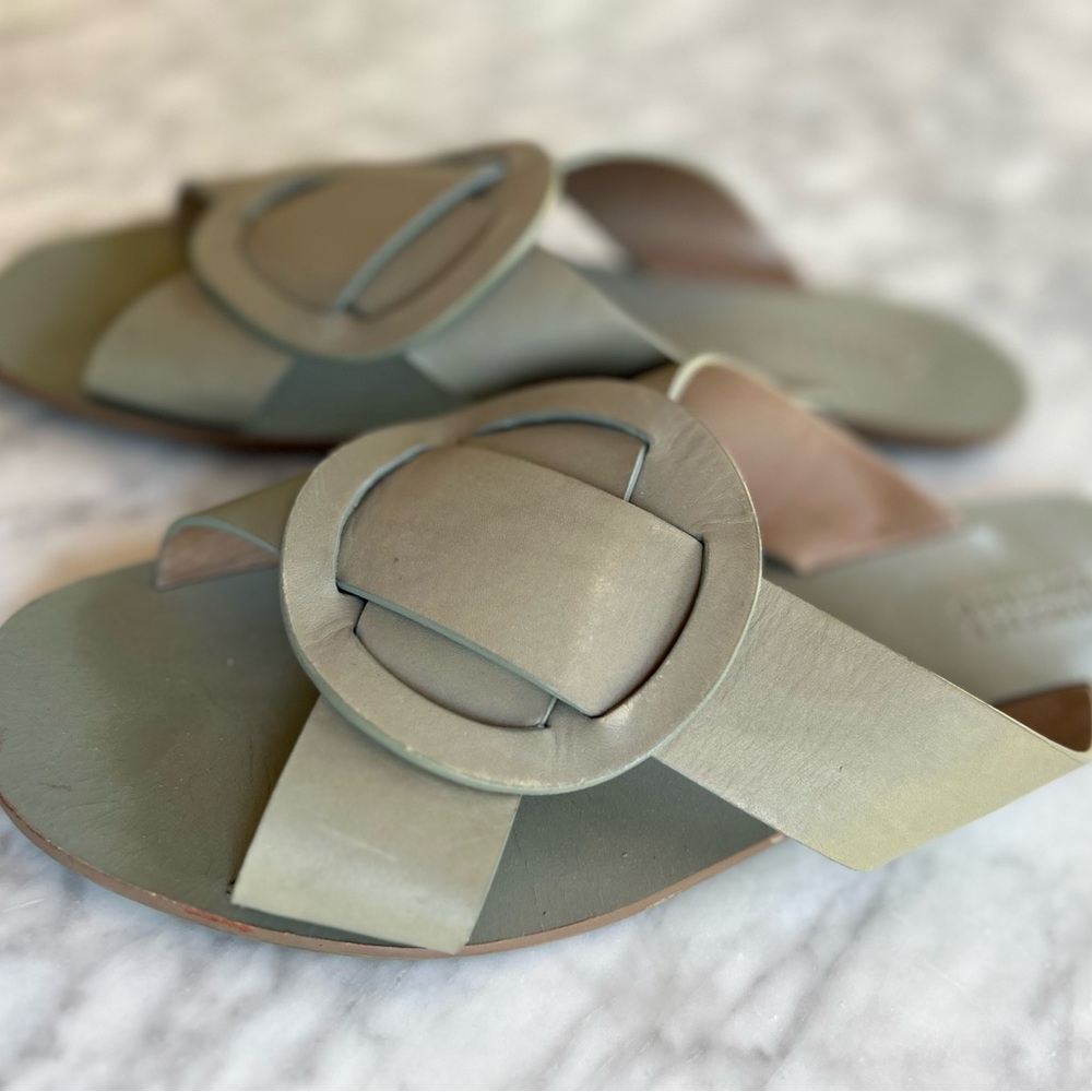 Mercedes Castillo sandals mules slides size 10
